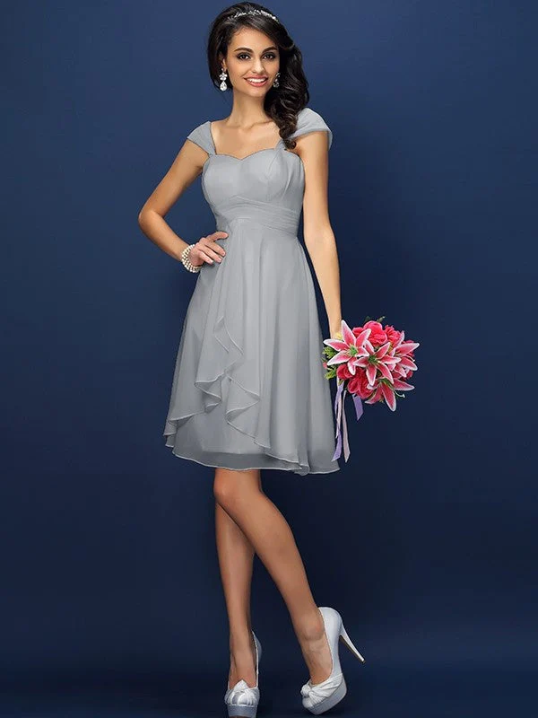 Charming Straps Pleats Sleeveless Short Chiffon Bridesmaid Dresses - Image 27