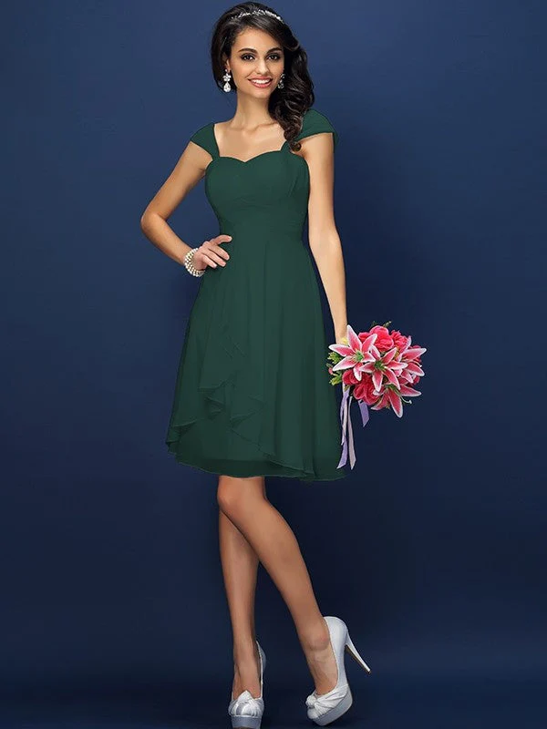 Charming Straps Pleats Sleeveless Short Chiffon Bridesmaid Dresses - Image 8