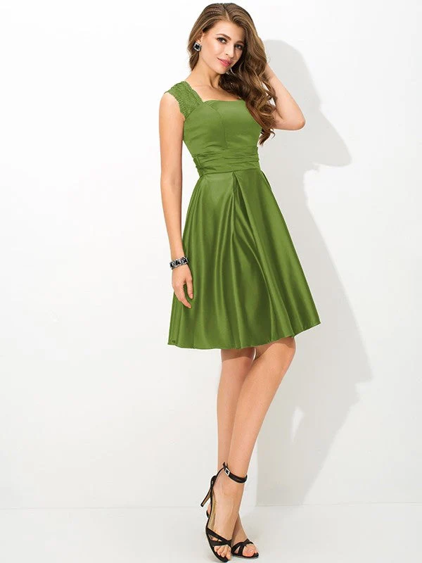 Charming Straps Pleats Sleeveless Short Satin Bridesmaid Dresses - Image 14