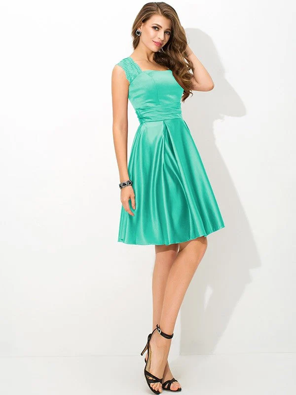 Charming Straps Pleats Sleeveless Short Satin Bridesmaid Dresses - Image 15