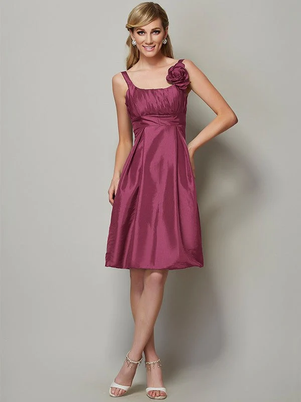 Charming Straps Sleeveless Pleats Short Taffeta Bridesmaid Dresses - Image 5