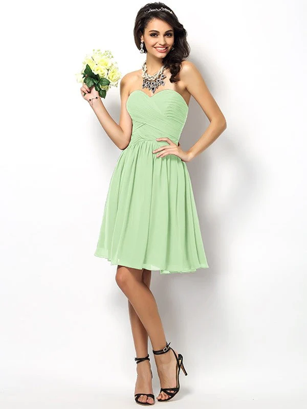Gorgeous Sweetheart Pleats Sleeveless Short Chiffon Bridesmaid Dresses - Image 25