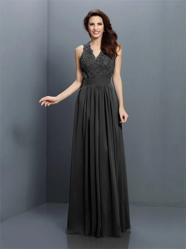 V-Neck Elegant Applique Sleeveless Long Chiffon Bridesmaid Dresses - Image 2