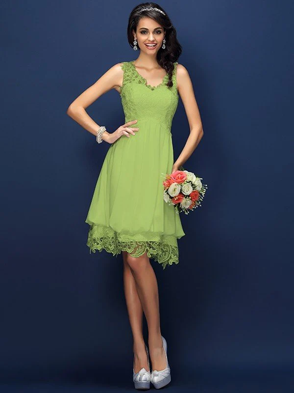 V-Neck Elegant Lace Sleeveless Short Bridesmaid Dresses - Image 14