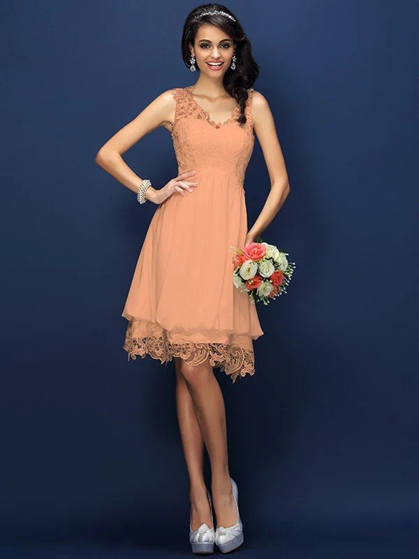 V-Neck Elegant Lace Sleeveless Short Bridesmaid Dresses - Image 20
