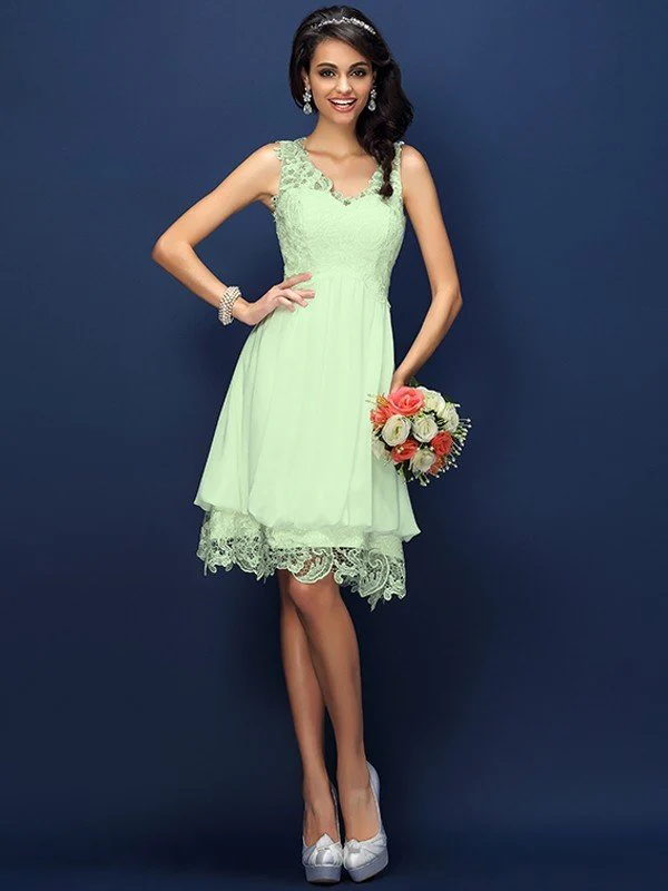 V-Neck Elegant Lace Sleeveless Short Bridesmaid Dresses - Image 26