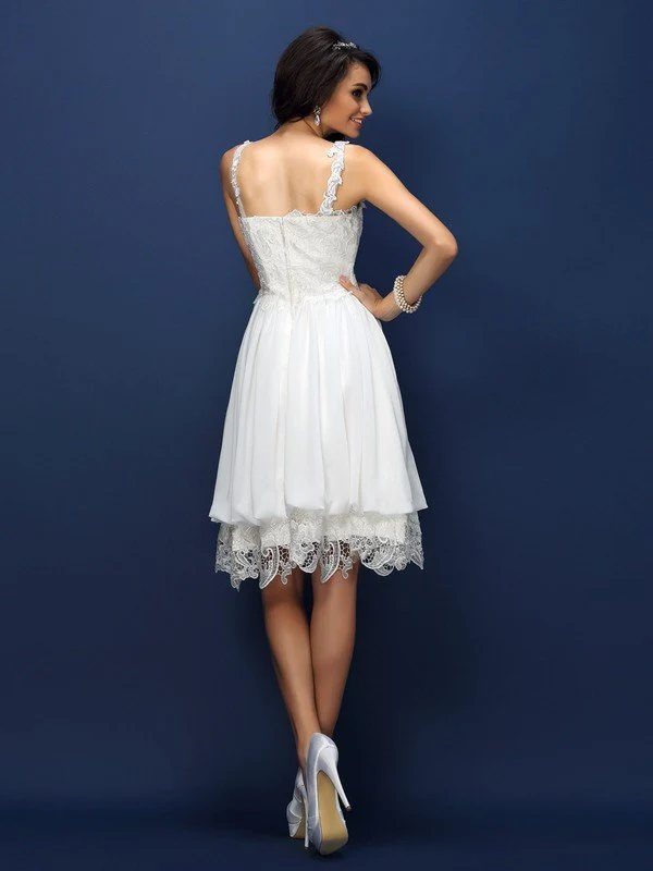 V-Neck Elegant Lace Sleeveless Short Bridesmaid Dresses - Image 30