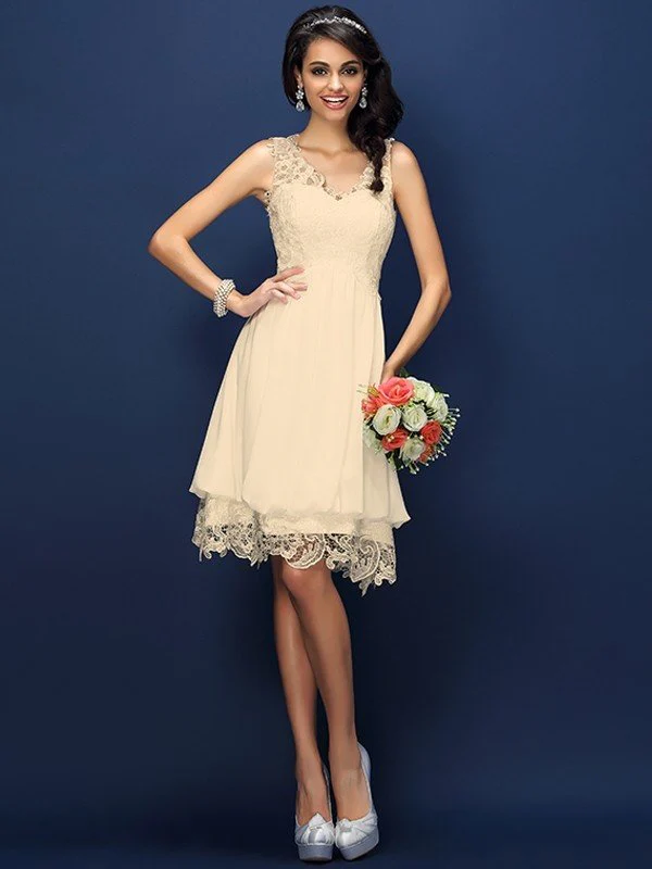 V-Neck Elegant Lace Sleeveless Short Bridesmaid Dresses - Image 6