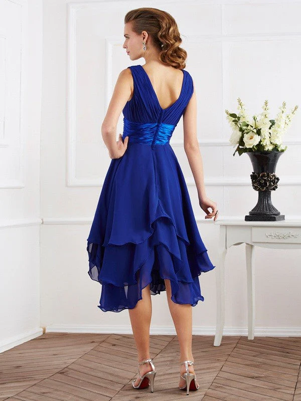 V-Neck Elegant Short Sleeves Pleats Short Chiffon Bridesmaid Dresses - Image 2