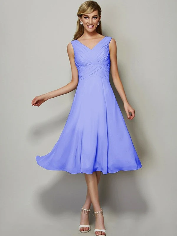 V-Neck Elegant Sleeveless Pleats Short Chiffon Bridesmaid Dresses - Image 18