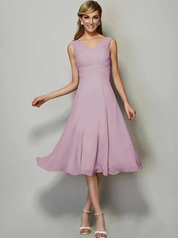 V-Neck Elegant Sleeveless Pleats Short Chiffon Bridesmaid Dresses - Image 20
