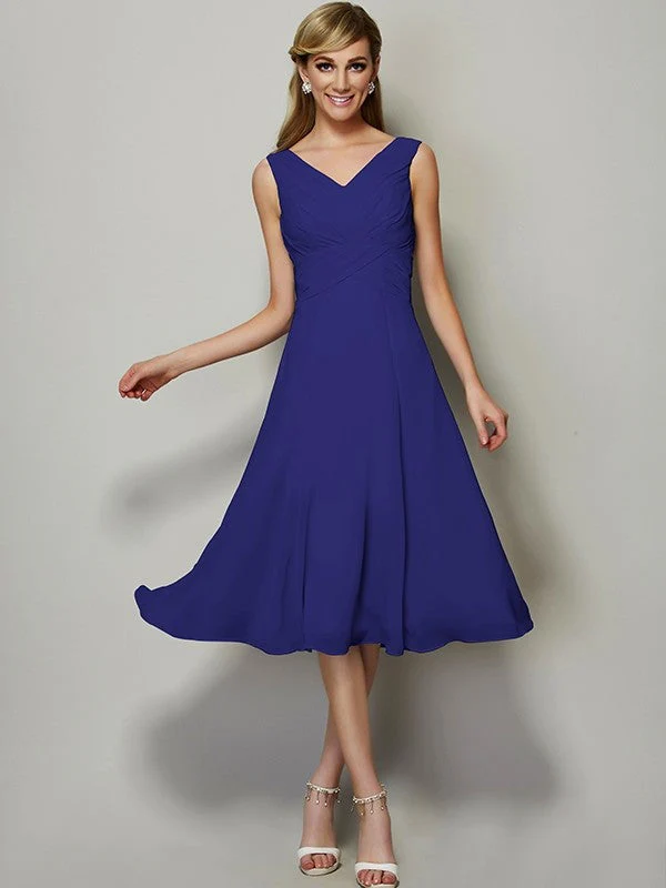 V-Neck Elegant Sleeveless Pleats Short Chiffon Bridesmaid Dresses - Image 25