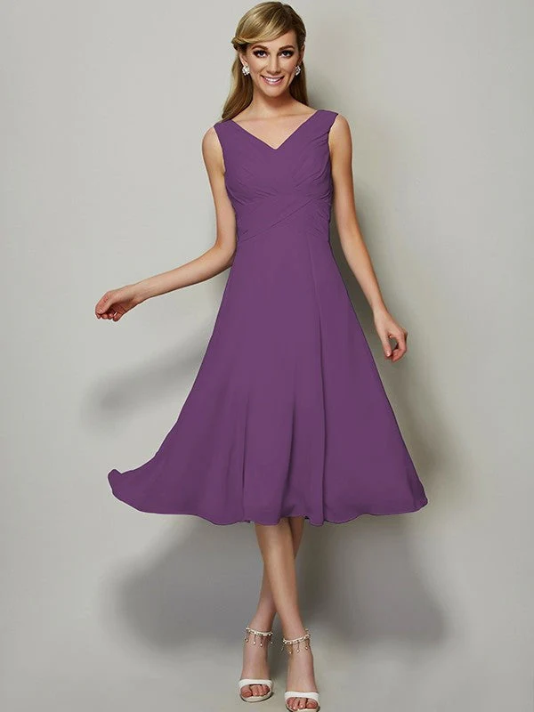 V-Neck Elegant Sleeveless Pleats Short Chiffon Bridesmaid Dresses - Image 7