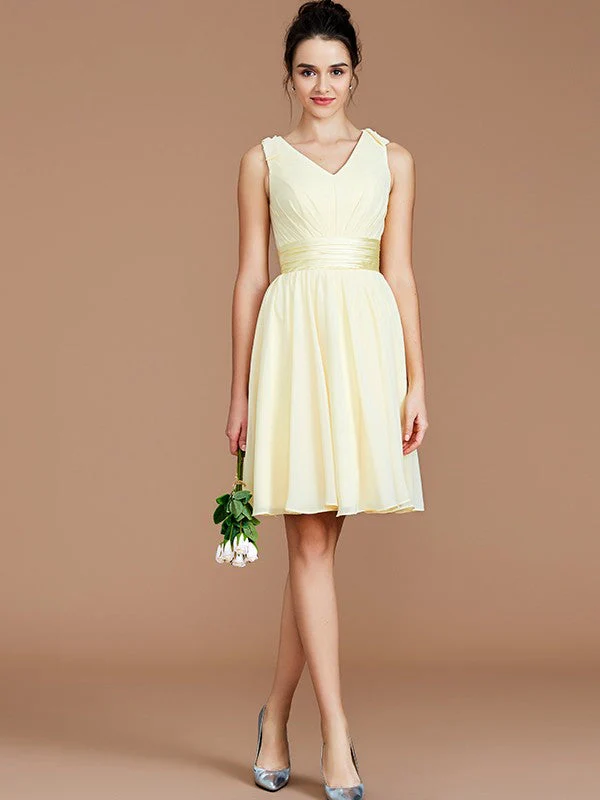 V-Neck Elegant Sleeveless Sash/Ribbon/Belt Short/Mini Chiffon Bridesmaid Dresses - Image 3