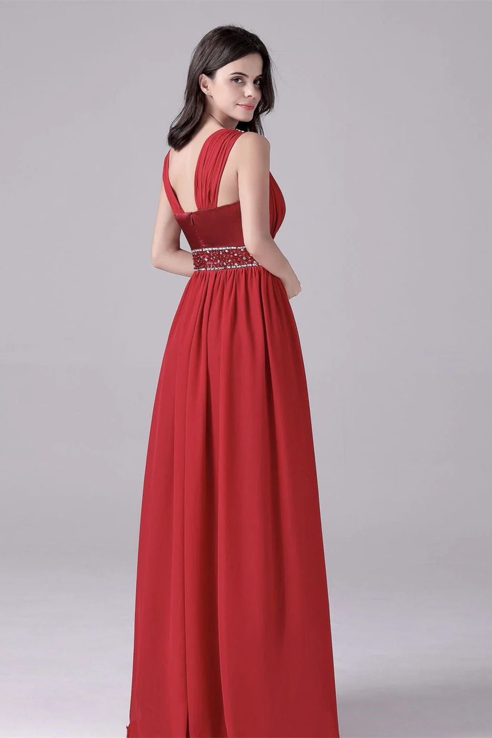 A-line court train sleeveless halter backless mother's dress - Image 2