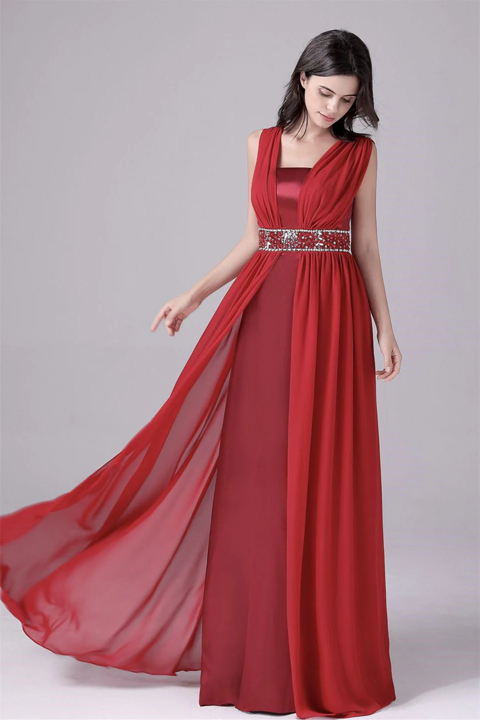 A-line court train sleeveless halter backless mother's dress - Image 6