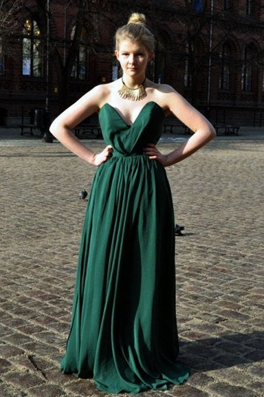A-line Deep V-neck Floor Length Chiffon Backless Prom Dress - Image 4