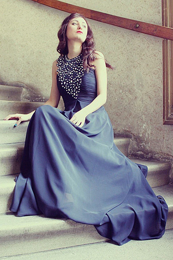 A-line Halter Floor Length Sleeveless Chiffon Rhinestone Evening Dress - Image 4