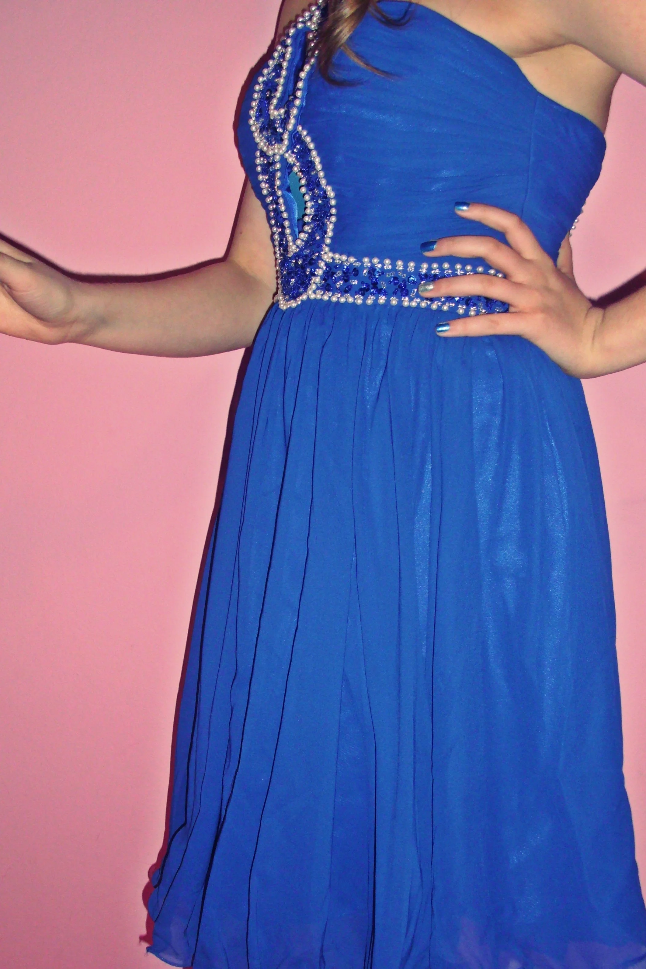 A-line Halter Knee Length Chiffon Paillette Backless Homecoming Dress - Image 8