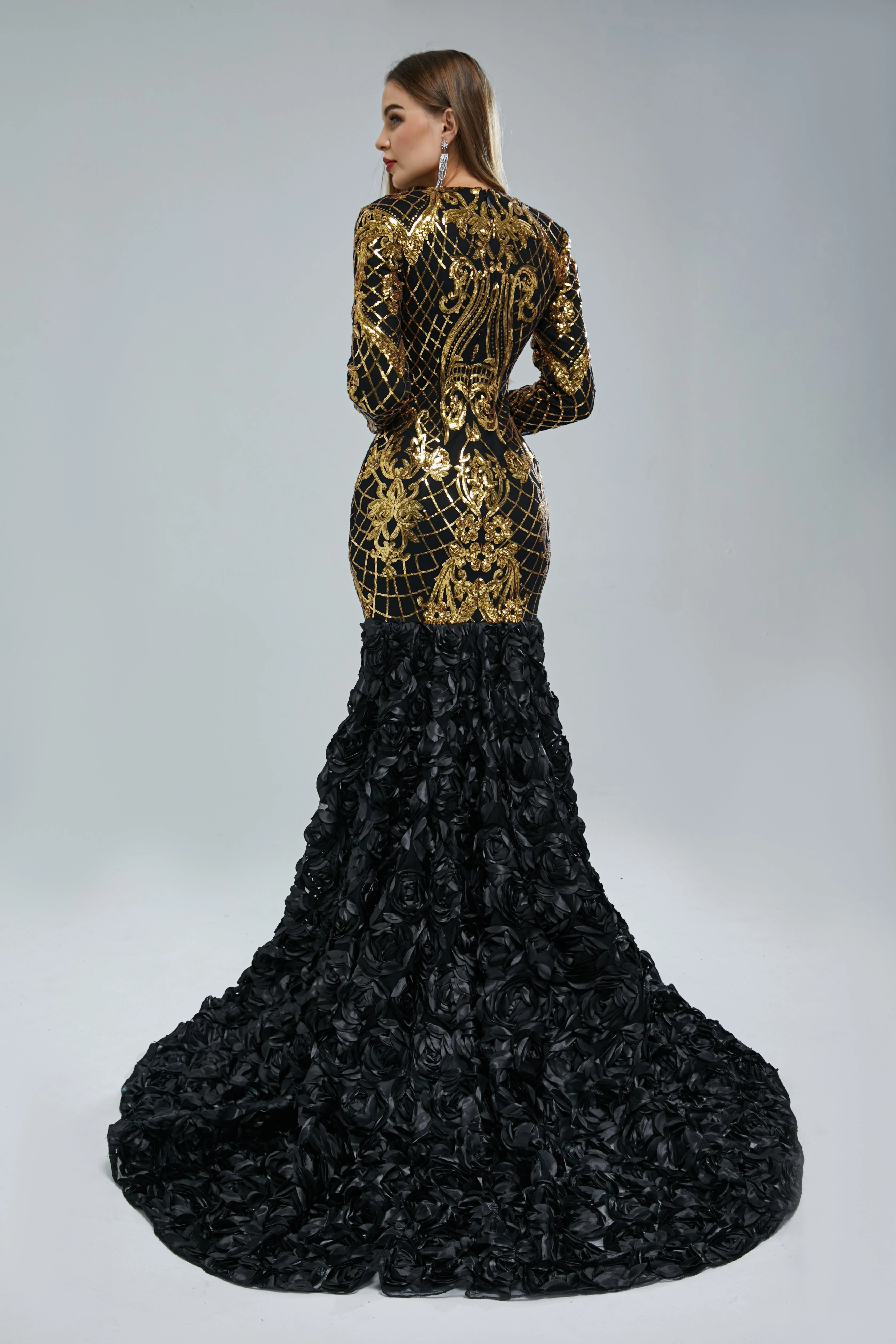 Mermaid V-neck Long sleeves Floor-length Backless Flower Sequined Beautiful Prom Dress - Image 3