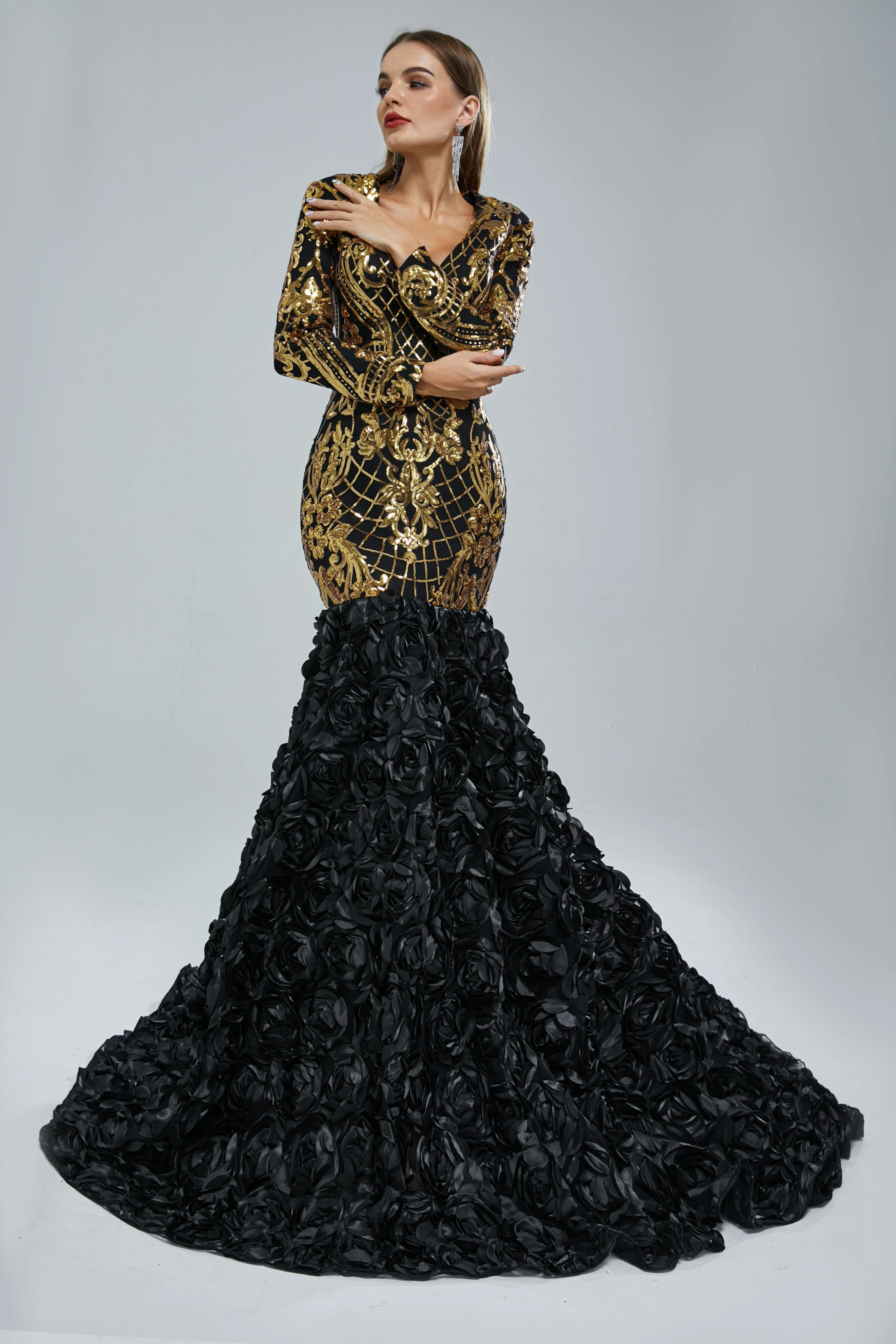 Mermaid V-neck Long sleeves Floor-length Backless Flower Sequined Beautiful Prom Dress - Image 4