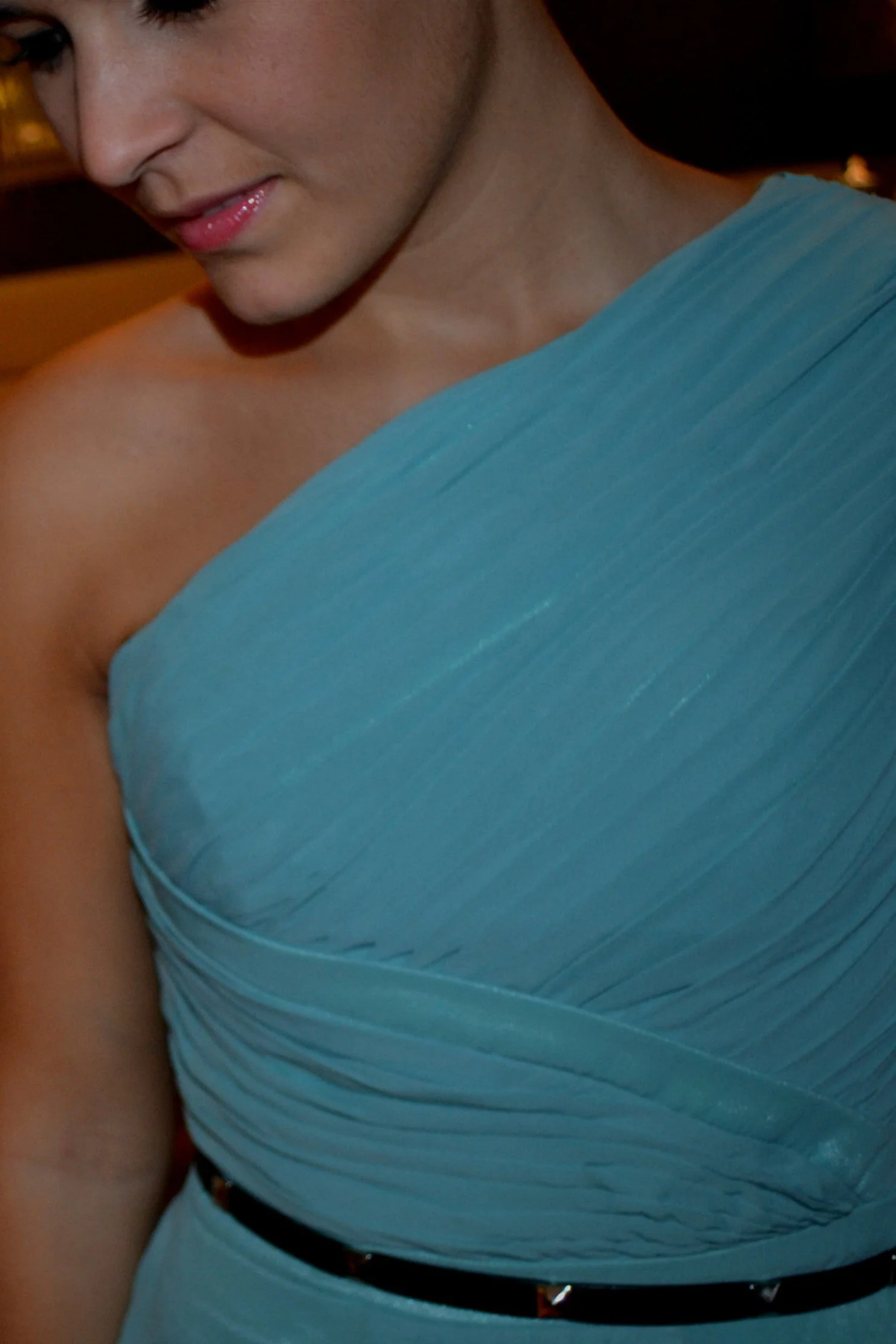 A-line One Shoulder Floor Length Sleeveless Chiffon Evening Dress - Image 4