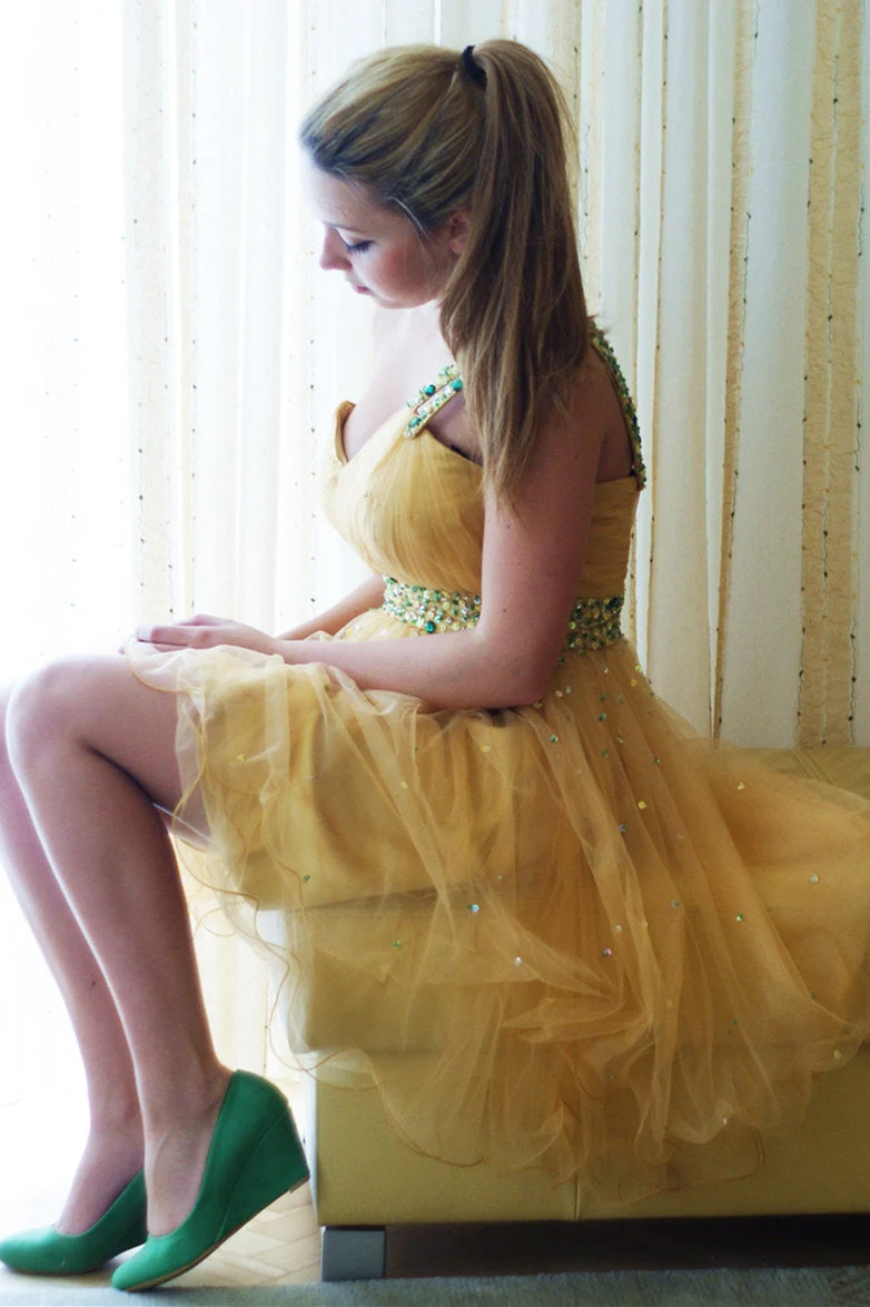 A-line One-shoulder Knee Length Tulle Rhinestone Prom Dress - Image 7