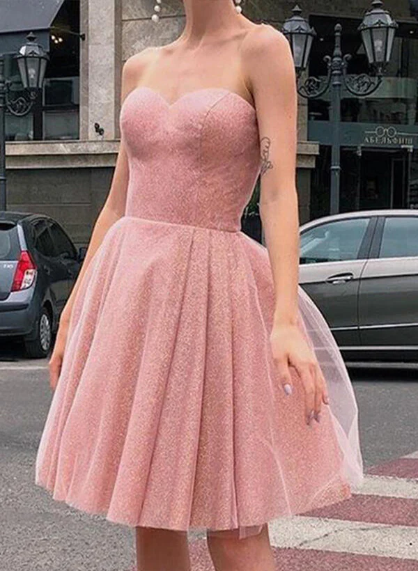 A-Line/Princess Sleeveless Knee-Length Strapless Tulle Homecoming Dress With Pleated - Image 4