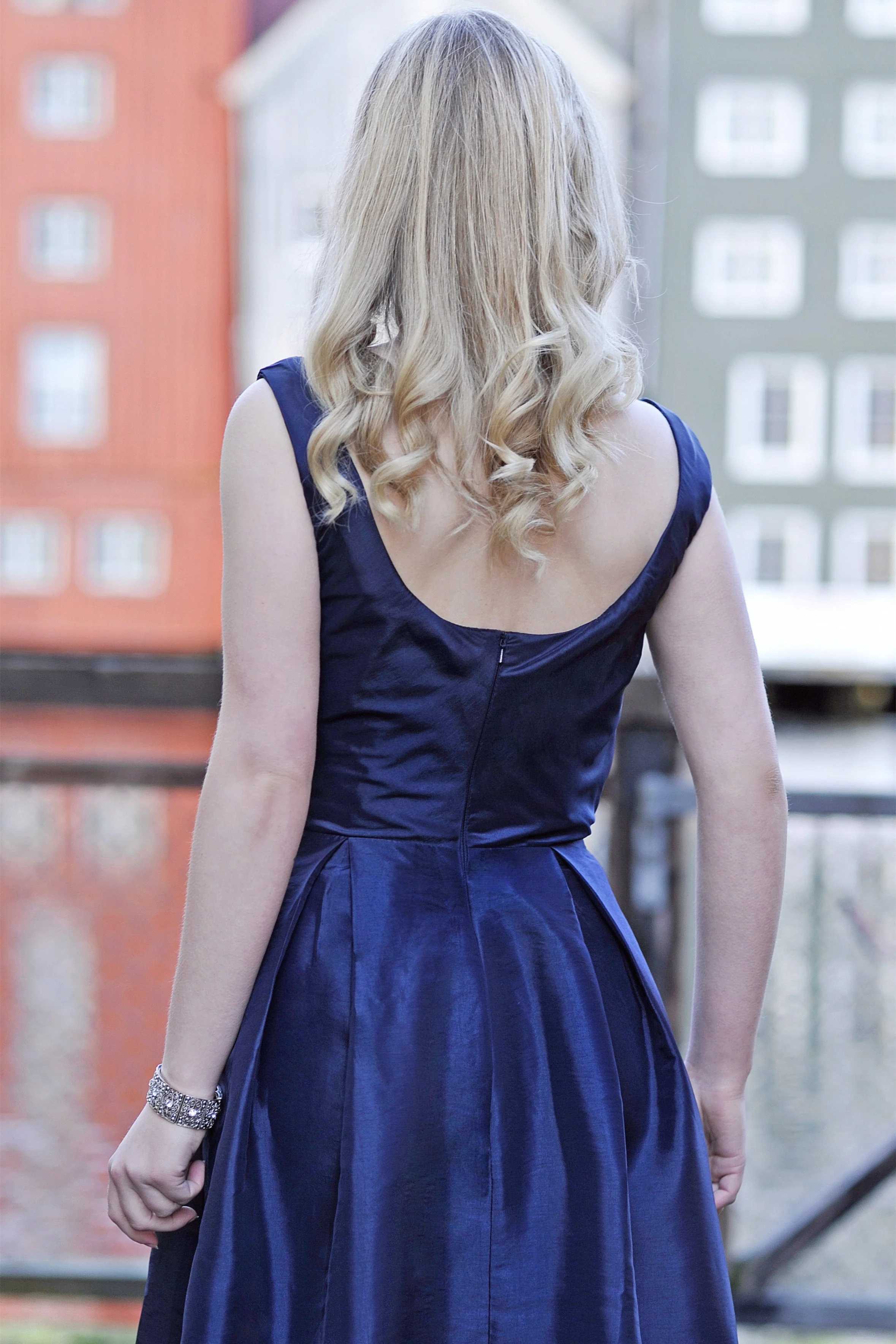 A-line Small Round Collar Knee Length Charmuse Bridesmaid Dress - Image 2