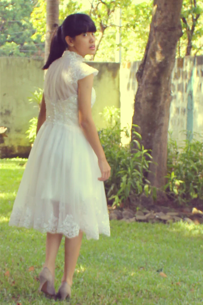 A-line Small Round Collar Tea Length Short Sleeves Tulle Applique Lace Wedding Dress - Image 10