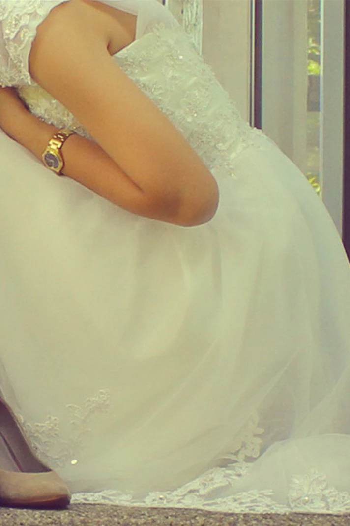 A-line Small Round Collar Tea Length Short Sleeves Tulle Applique Lace Wedding Dress - Image 9