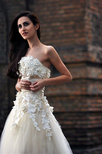 A-line Strapless Floor Length Charmuse Tulle Applique Wedding Dress - Image 5