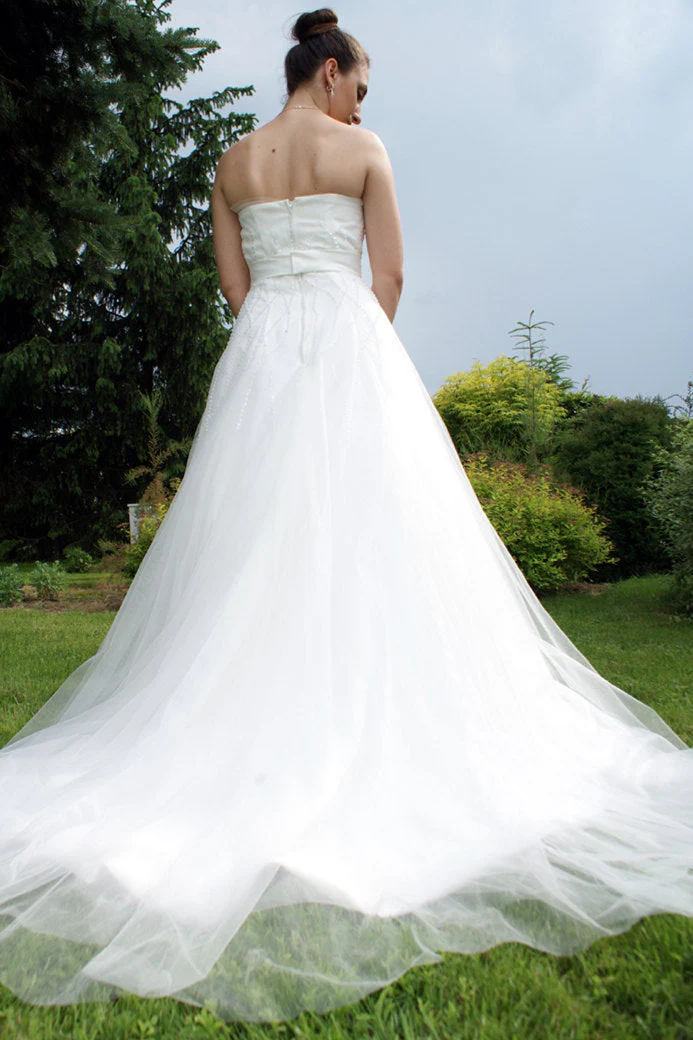 A-line Strapless Floor Length Tulle Applique Beaded Bow Wedding Dress - Image 5