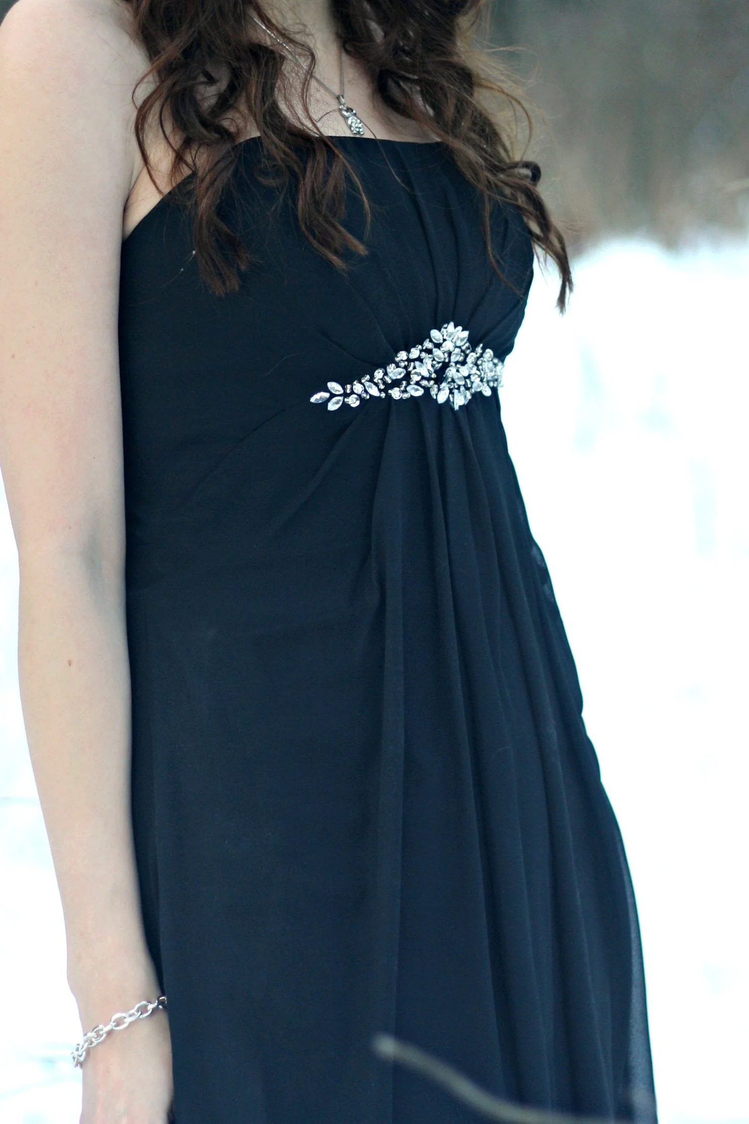A-line Strapless Floor Length Tulle Rhinestone Backless Prom Dress - Image 5