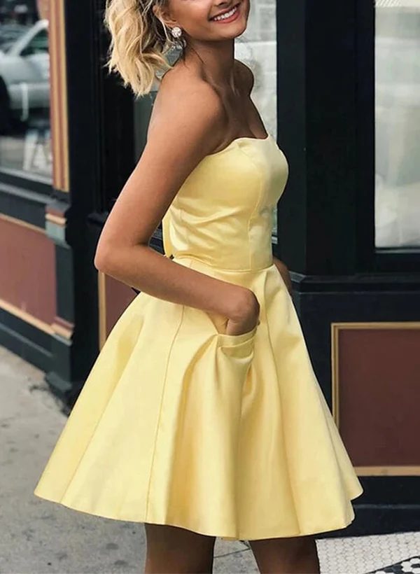 A-Line Strapless Sleeveless Short/Mini Satin Homecoming Dresses With Pockets - Image 2