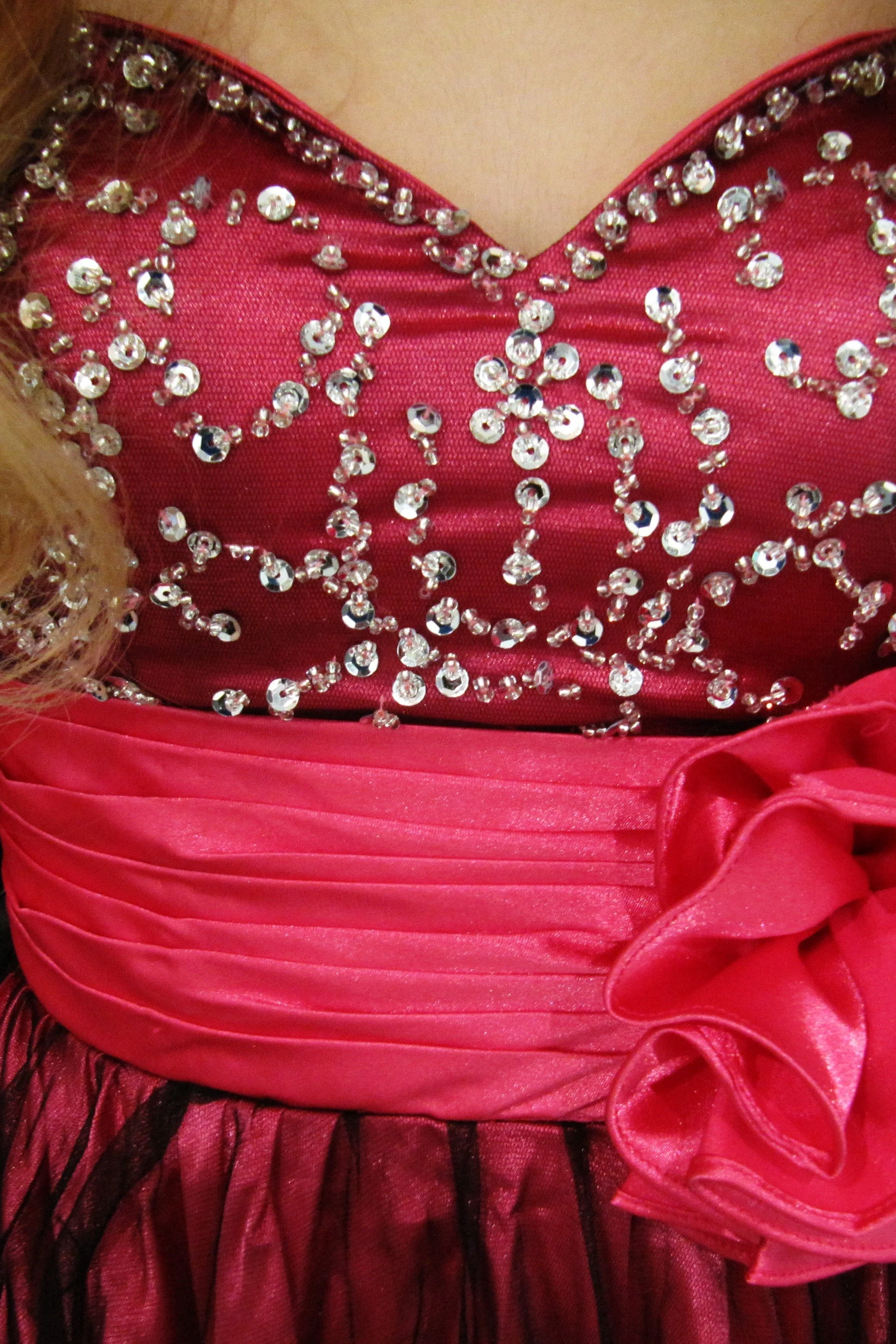 A-line Sweetheart Knee Length Charmuse Flower Rhinestone Homecoming Dress - Image 4