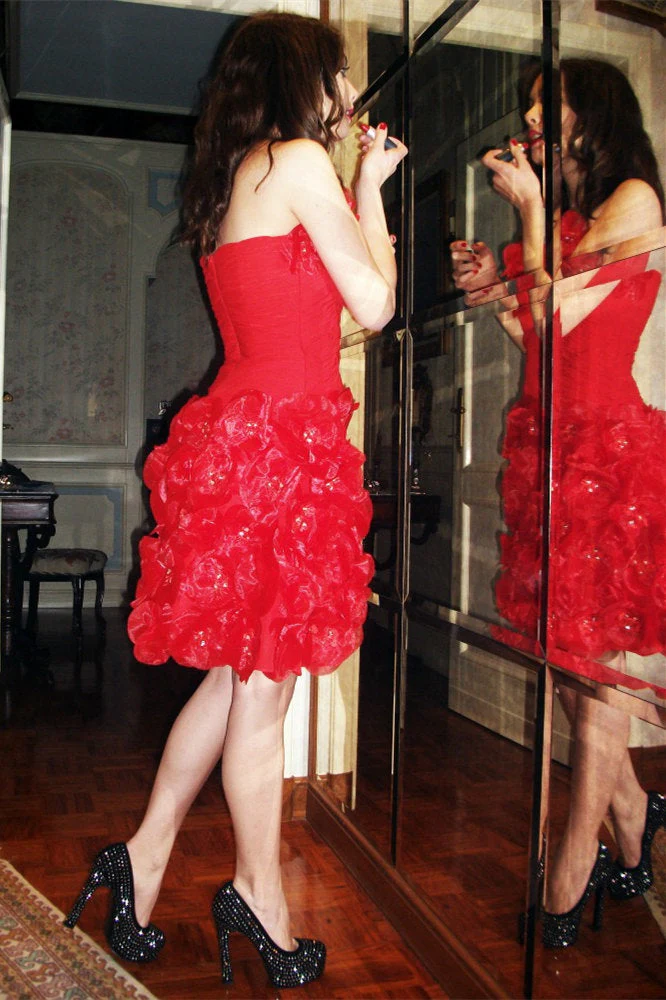 A-line Sweetheart Knee Length Tulle Beaded Homecoming Dress - Image 5