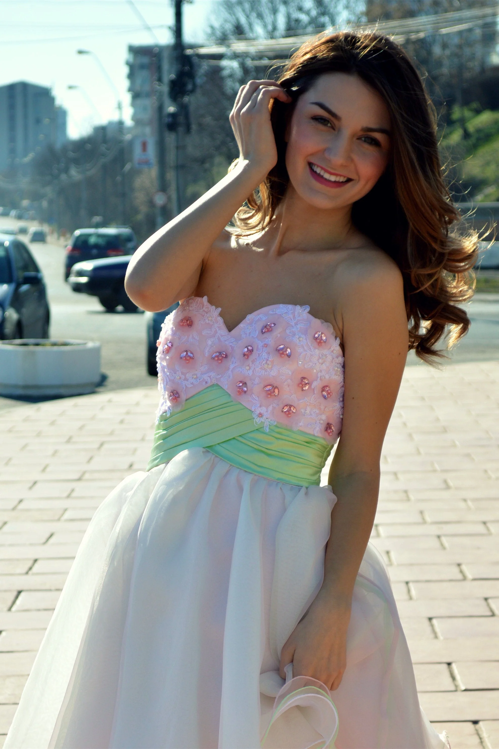 A-line Sweetheart Knee Length Tulle Beading Homecoming Dress - Image 2