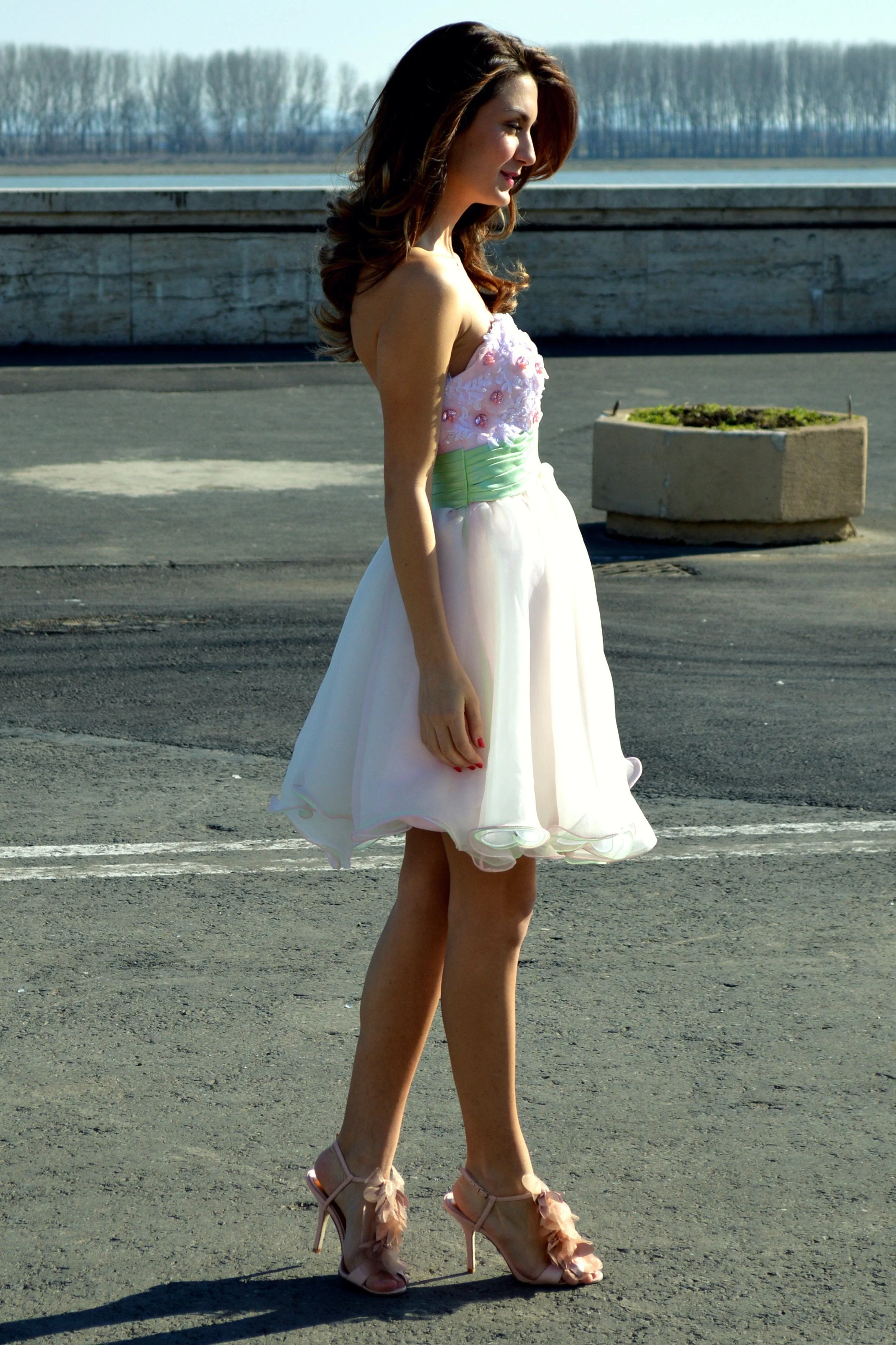 A-line Sweetheart Knee Length Tulle Beading Homecoming Dress - Image 7
