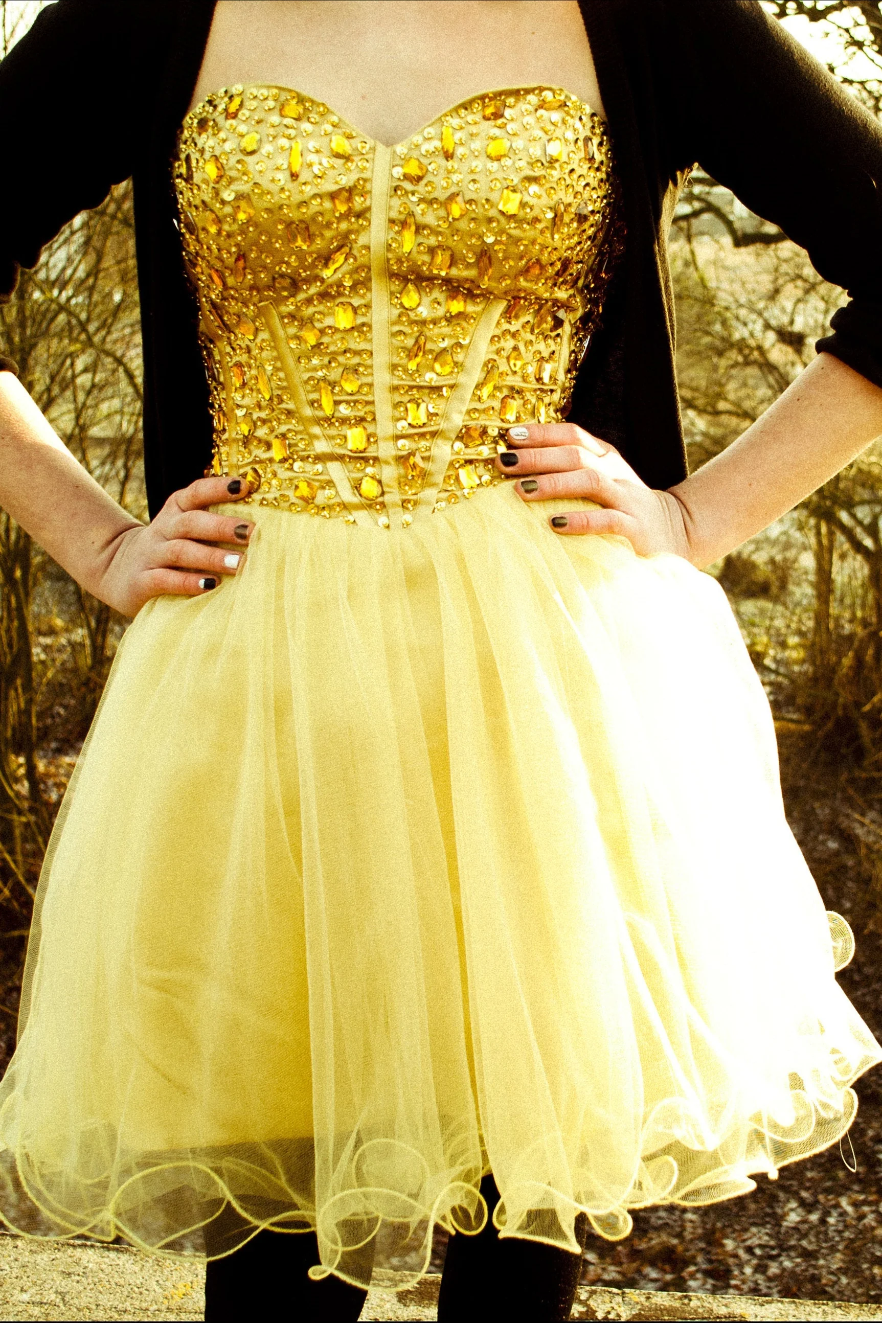 A-line Sweetheart Knee Length Tulle Rhinestone Homecoming Dress - Image 11