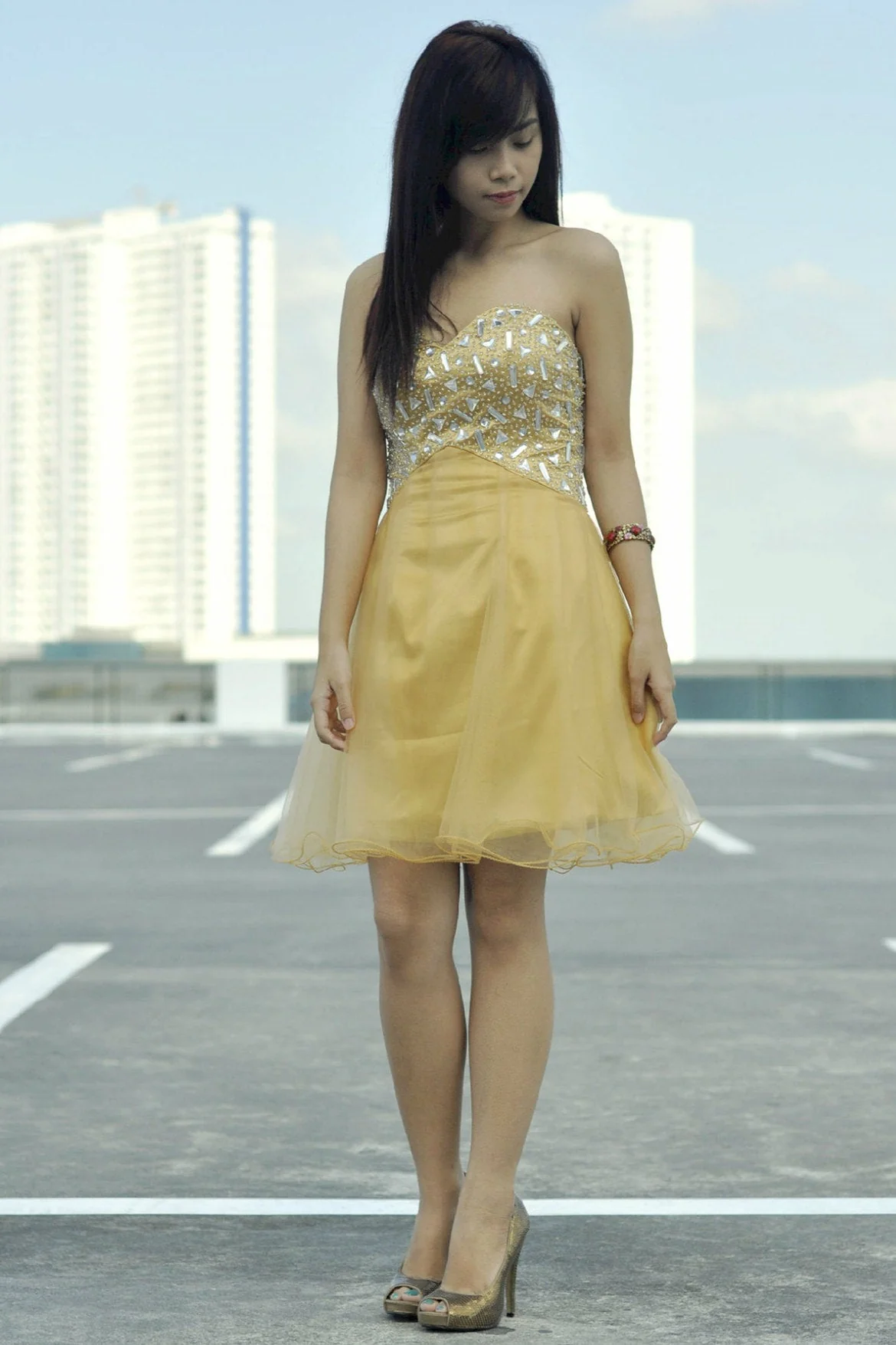 A-line Sweetheart Knee Length Tulle Rhinestone Homecoming Dress - Image 5