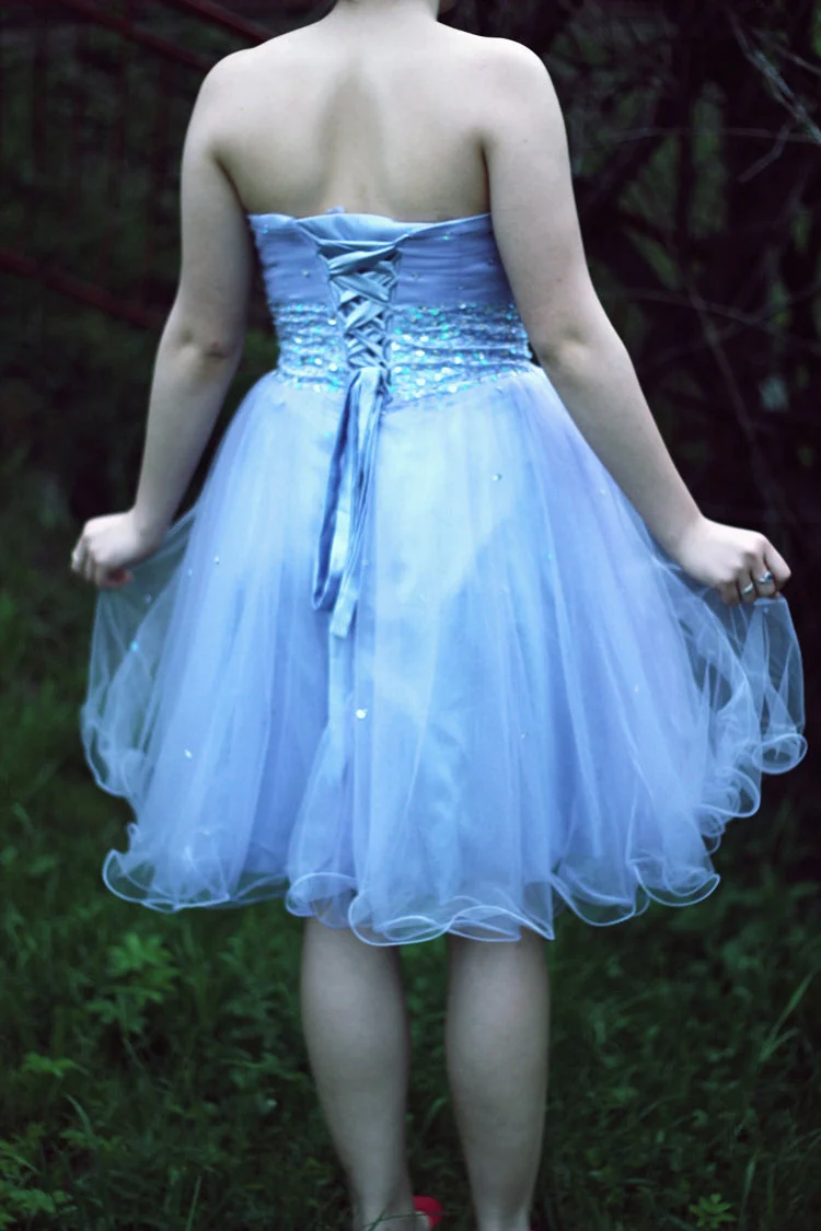 A-line Sweetheart Knee Length Tulle Rhinestone Prom Dress - Image 9