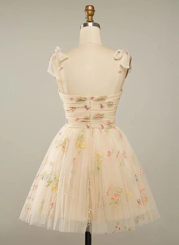 A-Line Sweetheart Sleeveless Tulle Lace Short/Mini Homecoming Dress With Pleated - Image 2