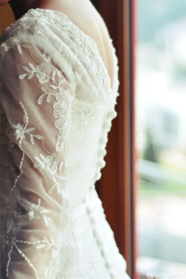 A-line V-neck Floor Length Tulle Applique Lace Wedding Dress - Image 5
