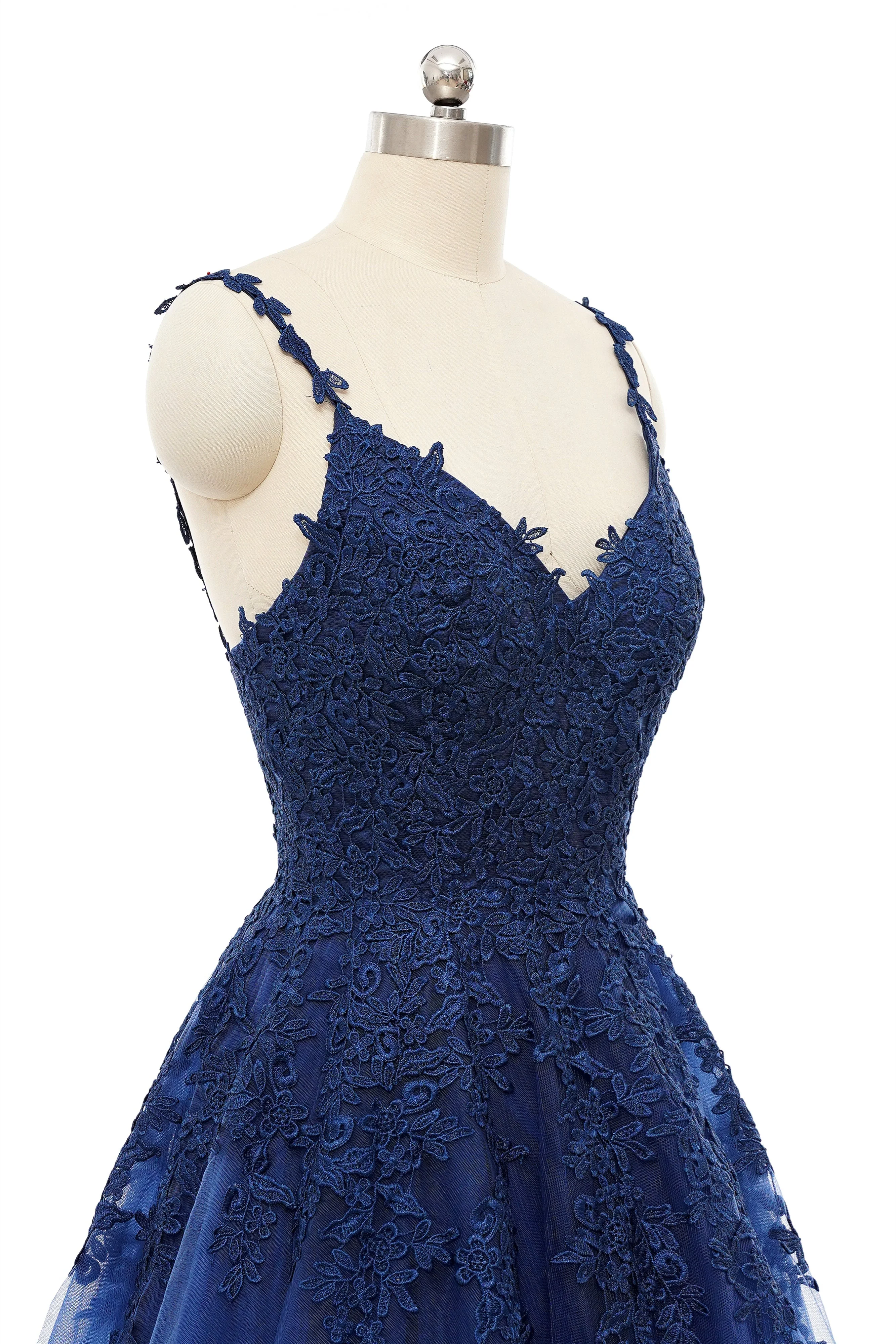 A-line V-neck Spaghetti strap Floor-length Sleeveless Backless Appliques Lace Elegant Prom Dress - Image 6