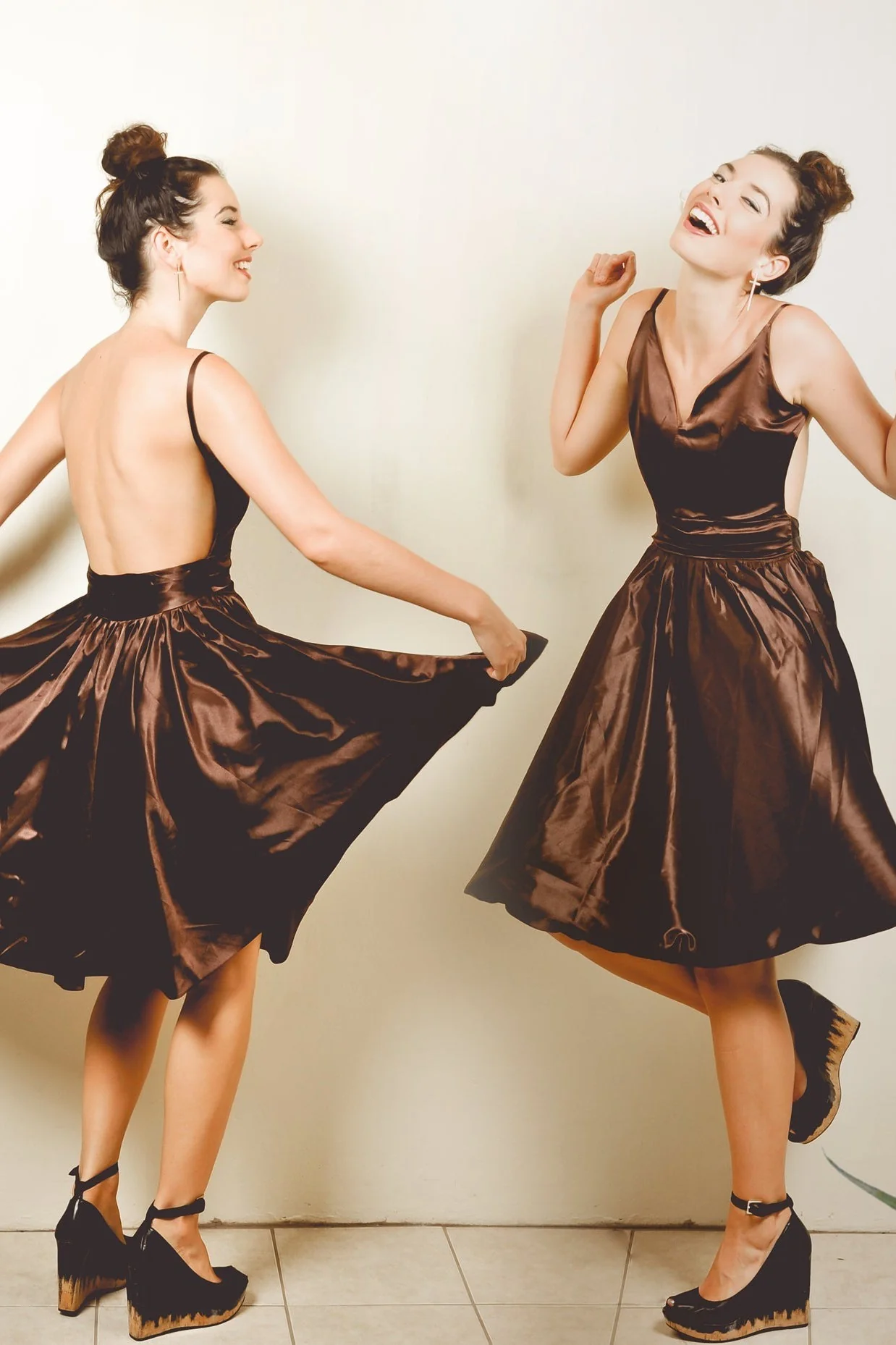 A-line V-neck Spaghetti Strap Knee Length Charmuse Backless Prom Dress - Image 7