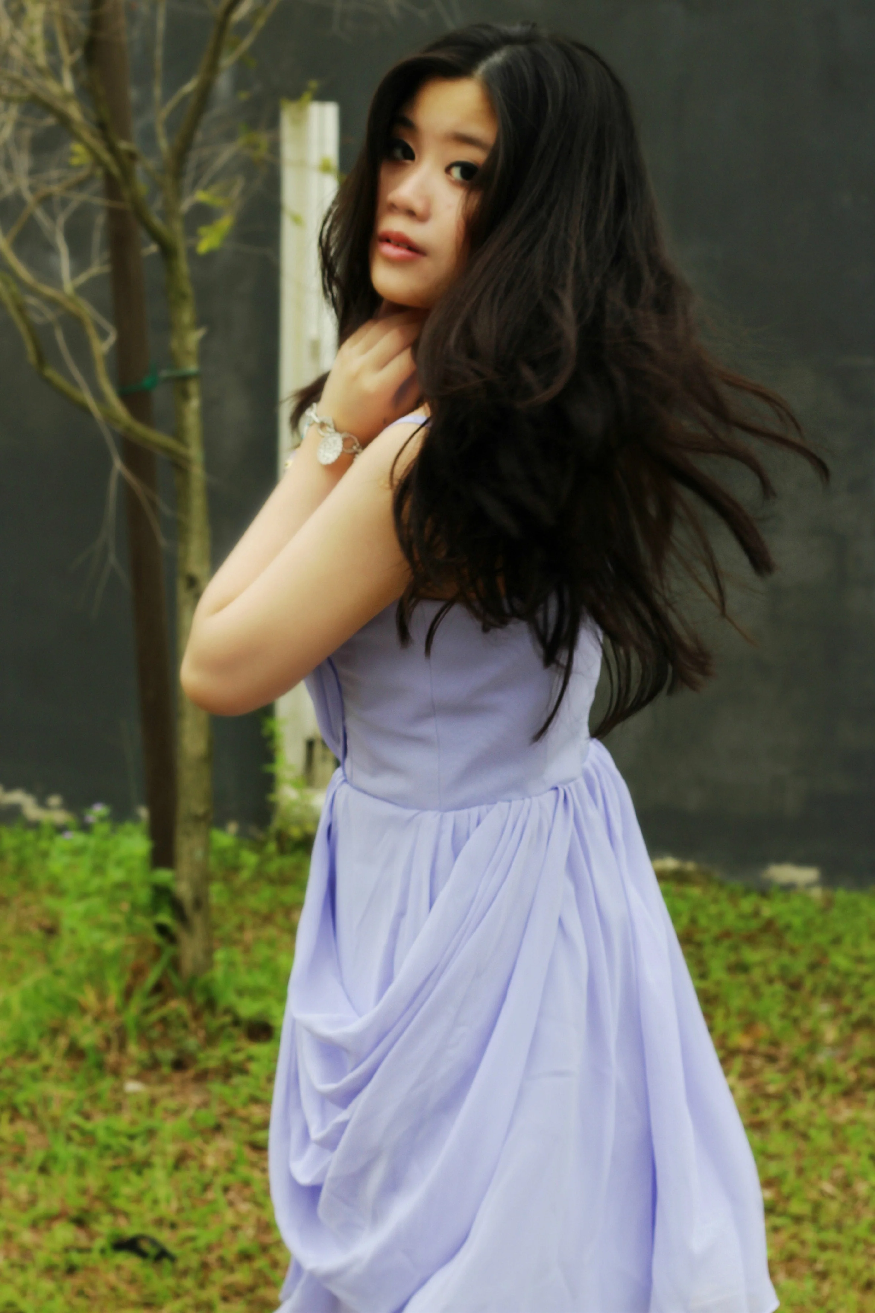 A-line V-neck Spaghetti Strap Knee Length Chiffon Pleated Prom Dress - Image 2