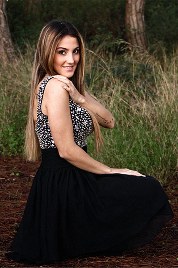 A-line Wide Strap V-neck Knee Length Tulle Rhinestone Prom Dress - Image 3