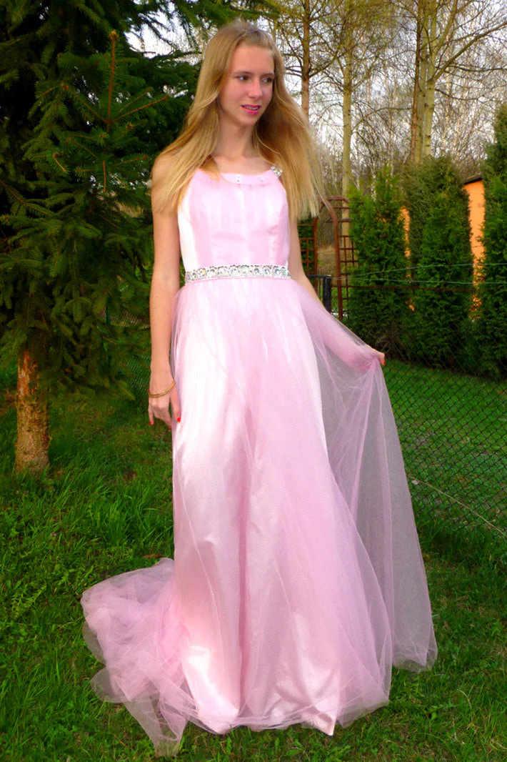 A-line Wide Strap Floor Length Chrmuse Tulle Rhinestone Prom Dress - Image 6