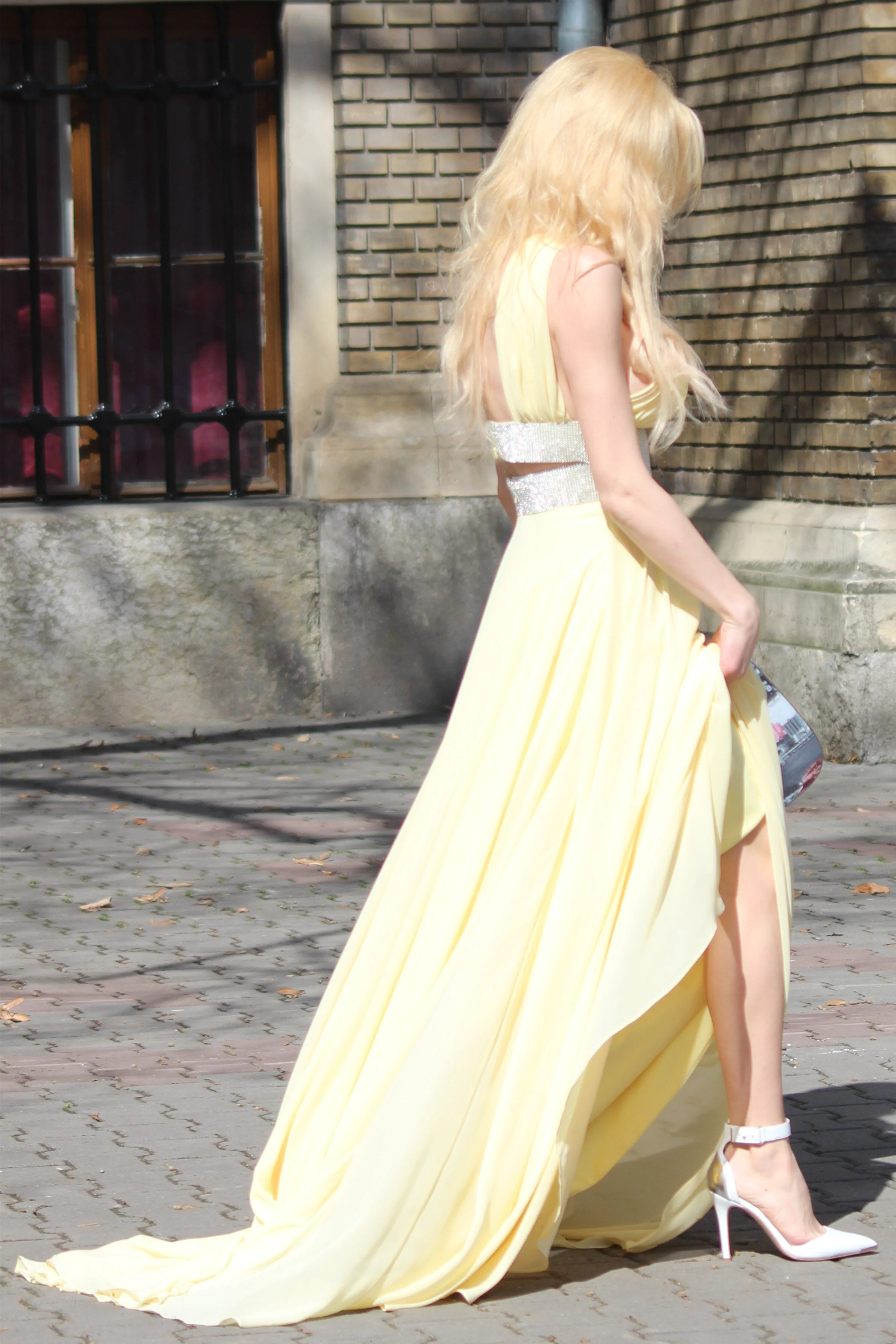 A-line Wide Strap V-neck Floor Length Chiffon Paillette Backless Prom Dress - Image 5